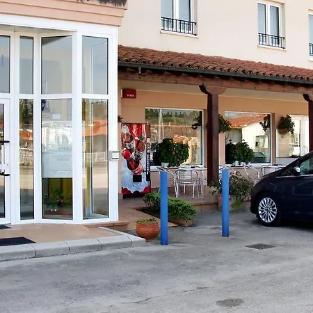 Narcea Hotel Valles (Reocin)